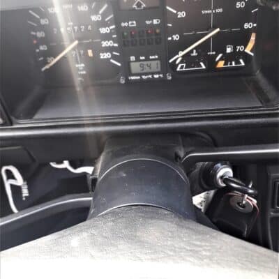 Steering wheel spacer for Vw Golf GTI Mk1